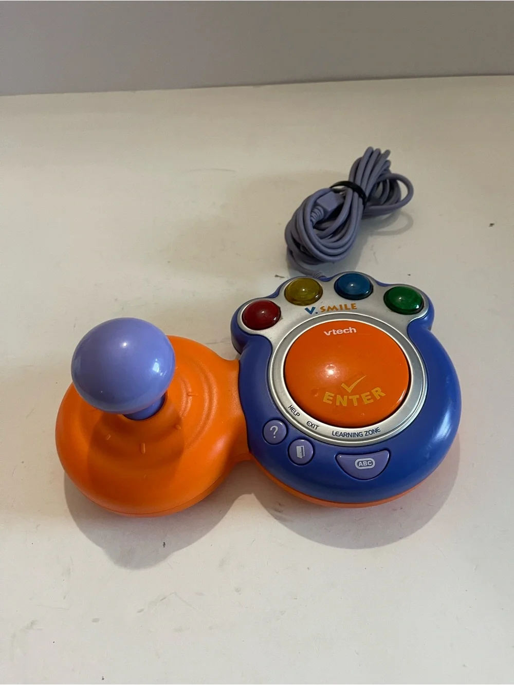 Vtech V.Smile TV Learning System Console w/1 controller UNTESTED